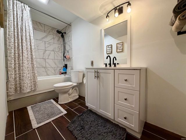 23675 Cole Street, Elkhart, IN 46516