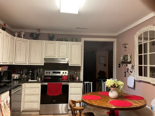 9640 Mooringsport Latex Road, Mooringsport, LA 71060