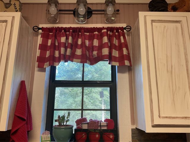 9640 Mooringsport Latex Road, Mooringsport, LA 71060