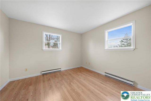 6527 Walnut Lane, Coopersburg Boro, PA 18036