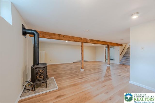 6527 Walnut Lane, Coopersburg Boro, PA 18036