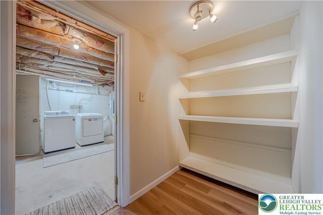 6527 Walnut Lane, Coopersburg Boro, PA 18036