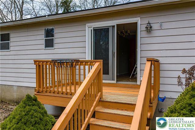 6527 Walnut Lane, Coopersburg Boro, PA 18036