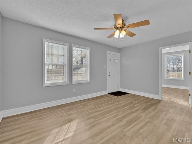 2301 Burns Avenue, St Louis, MO 63114