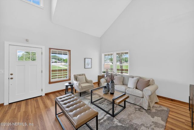 391 CHESWICK OAK Avenue, Orange Park, FL 32073