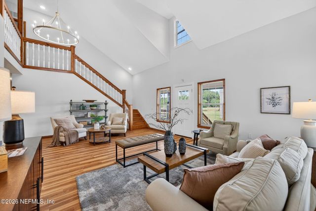 391 CHESWICK OAK Avenue, Orange Park, FL 32073