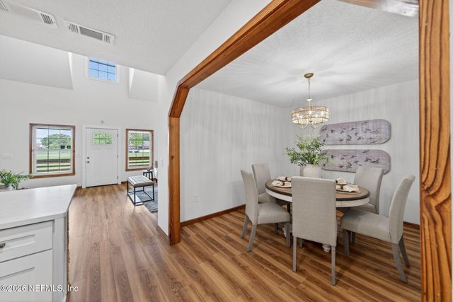 391 CHESWICK OAK Avenue, Orange Park, FL 32073