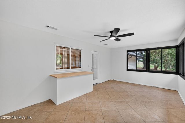 391 CHESWICK OAK Avenue, Orange Park, FL 32073