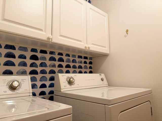 1087 Barclay Street, Saint Paul, MN 55106