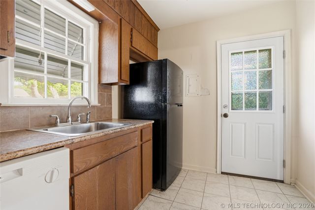 1342 S Yale Avenue, Tulsa, OK 74112