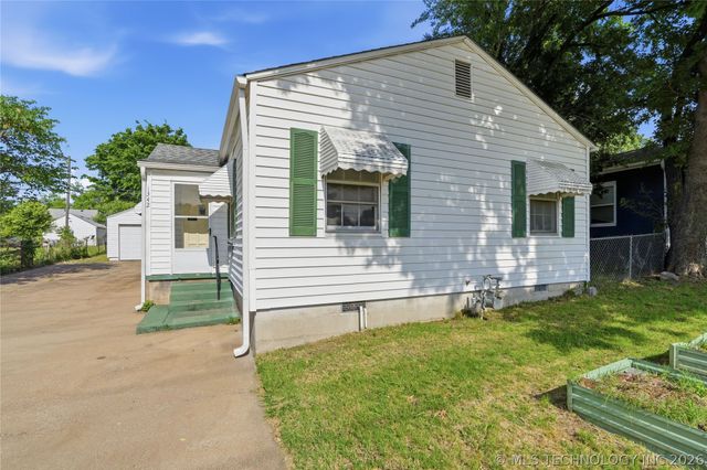 1342 S Yale Avenue, Tulsa, OK 74112