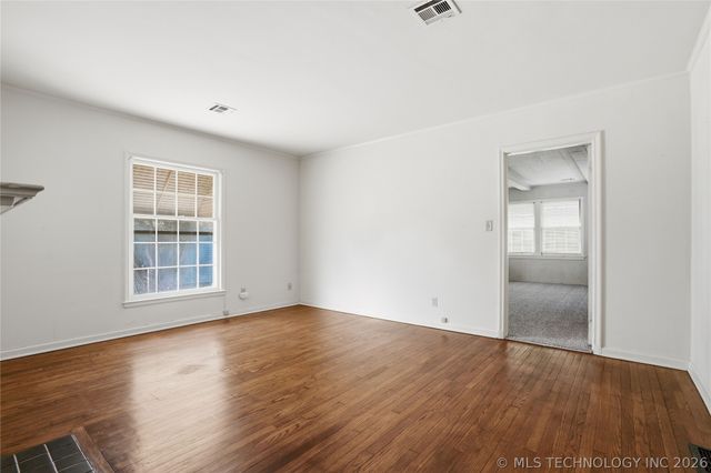1342 S Yale Avenue, Tulsa, OK 74112