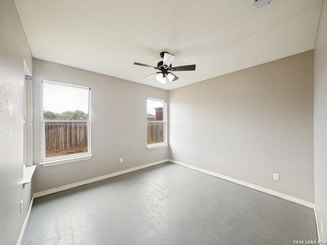 529 Indian Crossing, Jourdanton, TX 78026