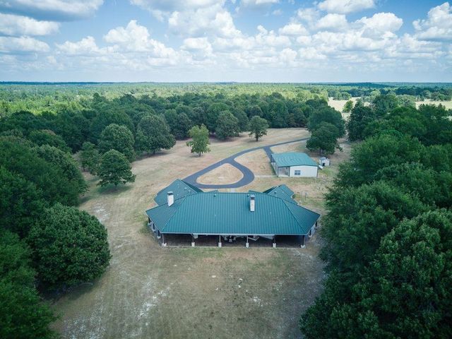 263 CR 1602, Linden, TX 75563