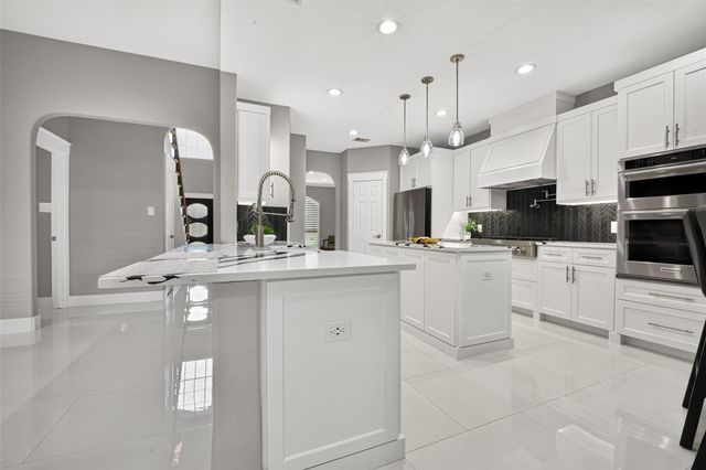 710 Parral Court, Crosby, TX 77532