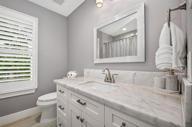 710 Parral Court, Crosby, TX 77532