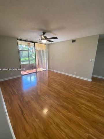 5841 Riverside Dr 106A3, Coral Springs, FL 33067