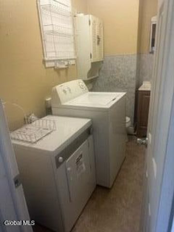 1305 Hutton Street, Troy, NY 12180