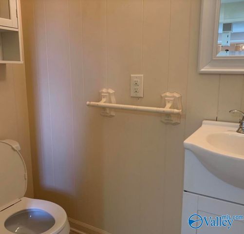 409 Forestdale Avenue, Albertville, AL 35950