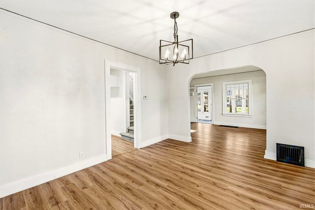 306 E Oakside Street, South Bend, IN 46614