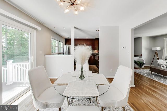 4407 PICKETT RD, Fairfax, VA 22032