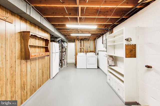 4407 PICKETT RD, Fairfax, VA 22032