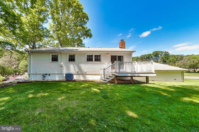4407 PICKETT RD, Fairfax, VA 22032