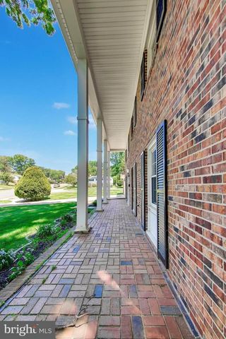 4407 PICKETT RD, Fairfax, VA 22032