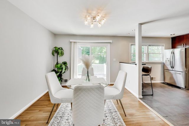 4407 PICKETT RD, Fairfax, VA 22032