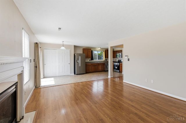 547 Woodbine Court, Hamilton Twp, OH 45039