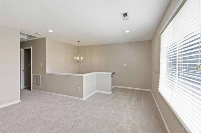 547 Woodbine Court, Hamilton Twp, OH 45039