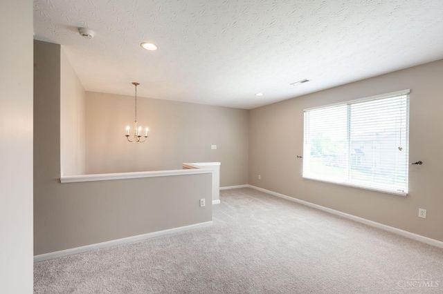 547 Woodbine Court, Hamilton Twp, OH 45039