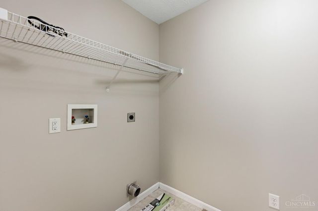 547 Woodbine Court, Hamilton Twp, OH 45039