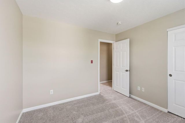 547 Woodbine Court, Hamilton Twp, OH 45039
