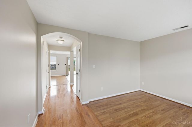547 Woodbine Court, Hamilton Twp, OH 45039