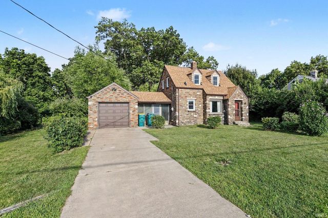 1610 N Byrkit Street, Mishawaka, IN 46545