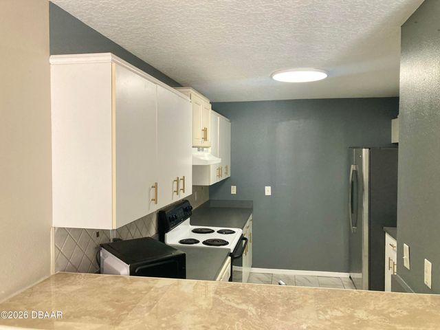 1704 Long Branch Place, Port Orange, FL 32129