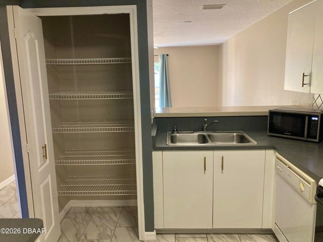 1704 Long Branch Place, Port Orange, FL 32129