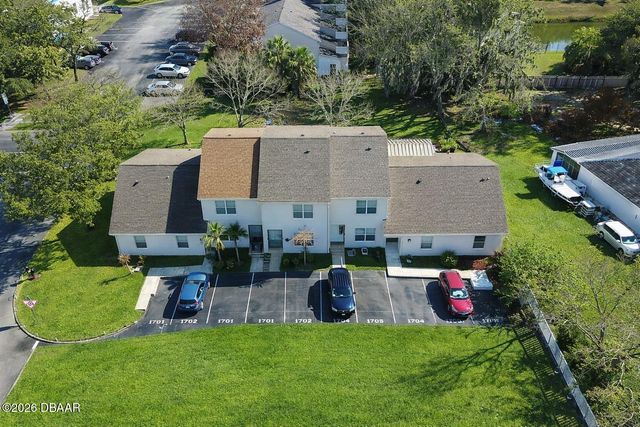 1704 Long Branch Place, Port Orange, FL 32129