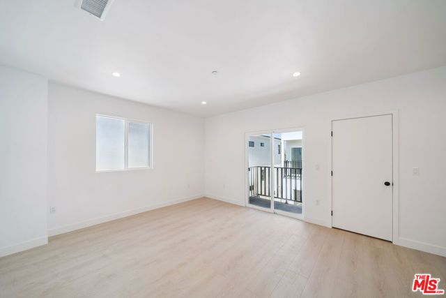 5655 Case Avenue 2, North Hollywood (los Angeles), CA 91601