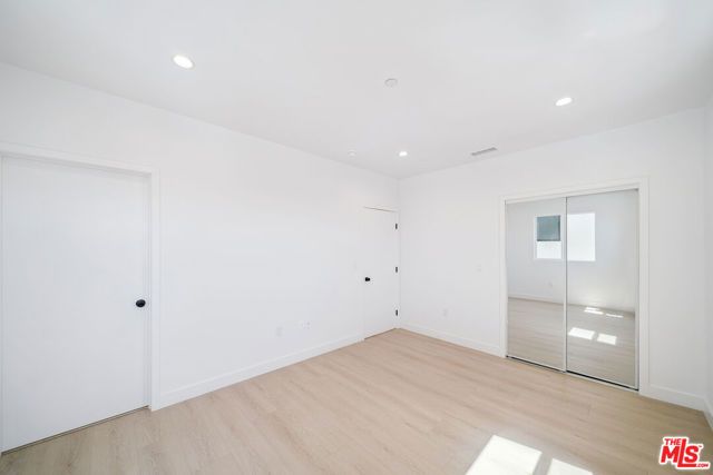 5655 Case Avenue 2, North Hollywood (los Angeles), CA 91601