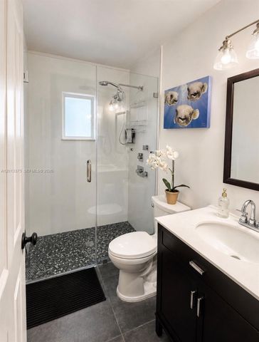 6834 SW 78th Ter, South Miami, FL 33143