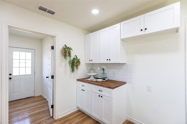 1910 Burger Street, Abilene, TX 79603