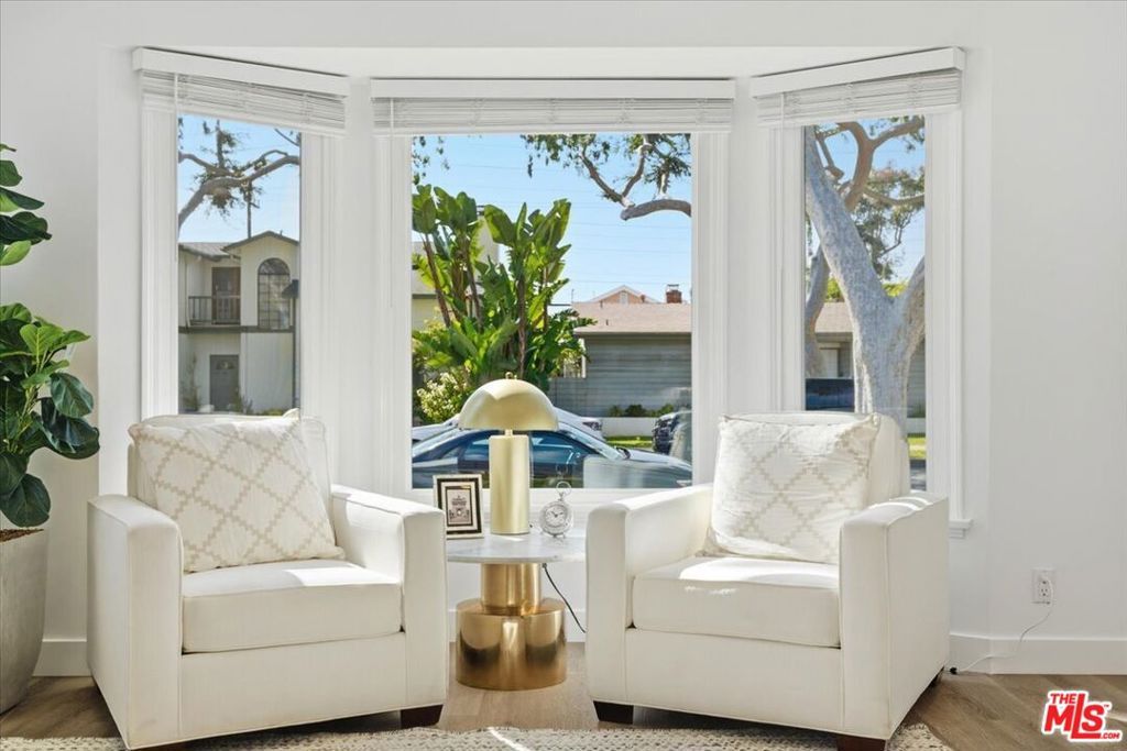 Image 5 of property listing at 10946 Wagner Street, Culver City, CA 90230