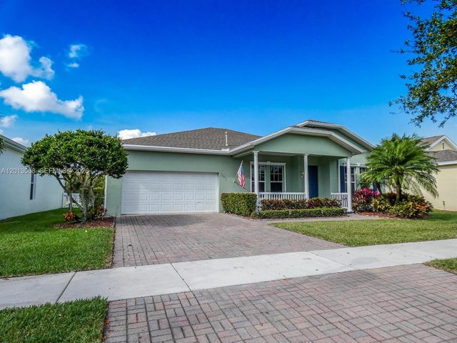 10671 SW Waterway Ln, Port St. Lucie, FL 34987