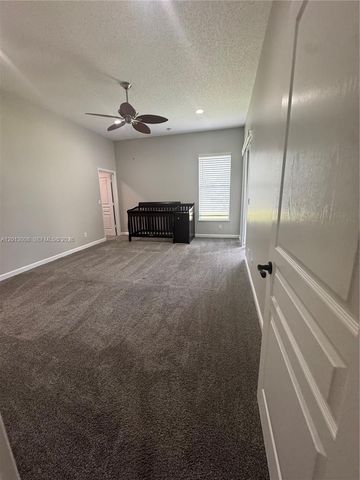 10671 SW Waterway Ln, Port St. Lucie, FL 34987