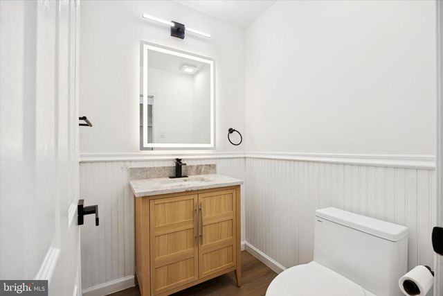 5 S SYRACUSE DR, Cherry Hill, NJ 08034