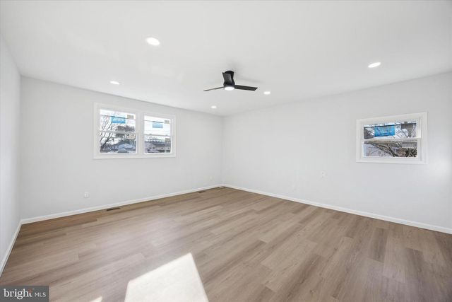 5 S SYRACUSE DR, Cherry Hill, NJ 08034