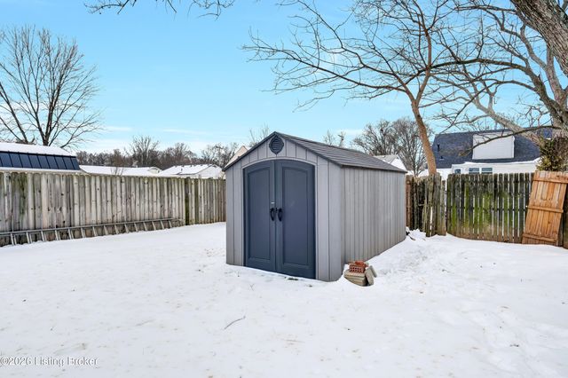 2633 Gardiner Ln, Louisville, KY 40205