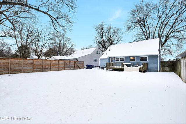 2633 Gardiner Ln, Louisville, KY 40205